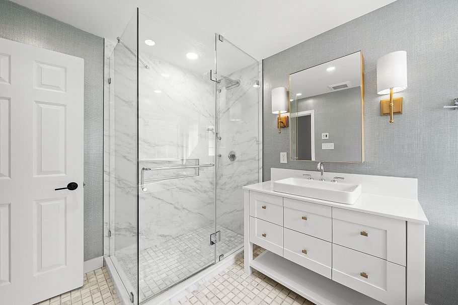 860 Ruckle Court North Vancouver, BC - 22