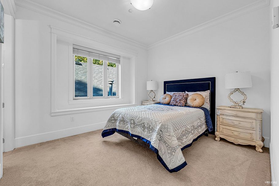3477 W 20th Avenue Vancouver, BC - 22