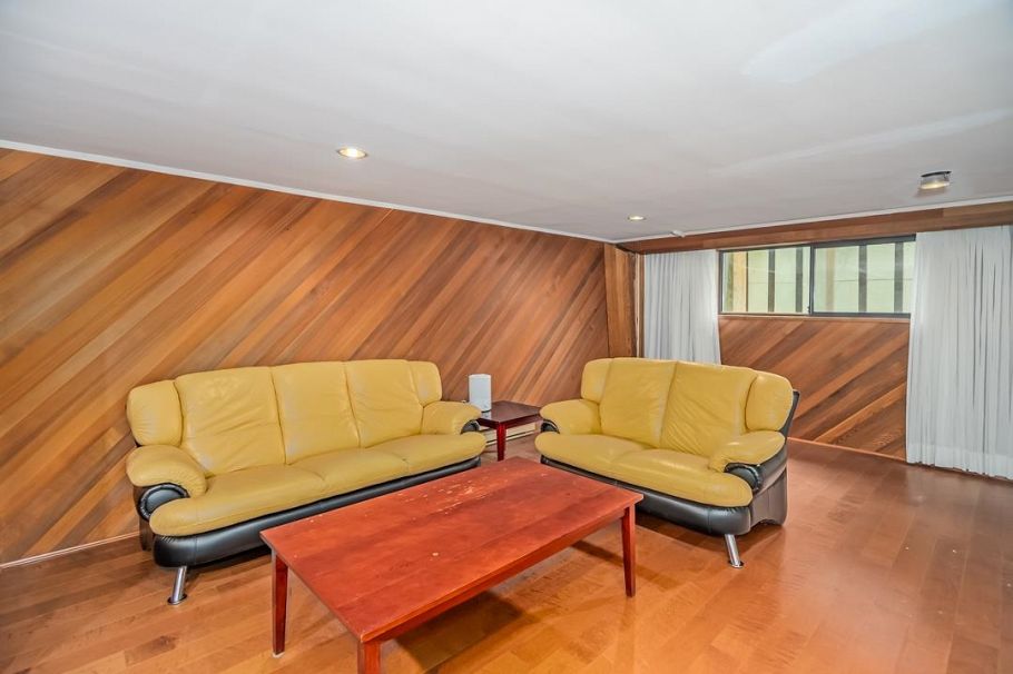 1735 W 62nd Avenue Vancouver, BC - 32