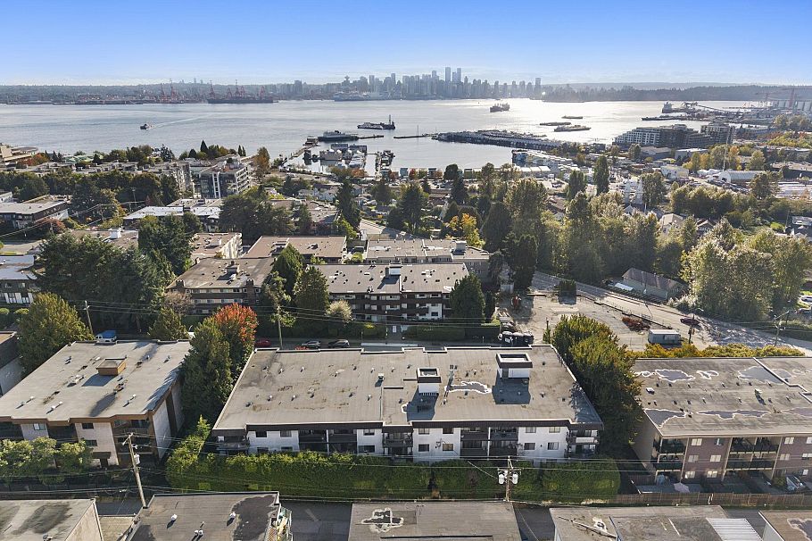 337 340 W 3rd Street North Vancouver, BC - 33