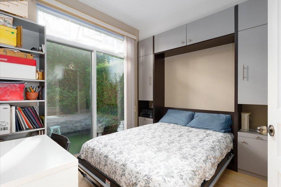 5 3588 Whitney Place Vancouver, BC - 17