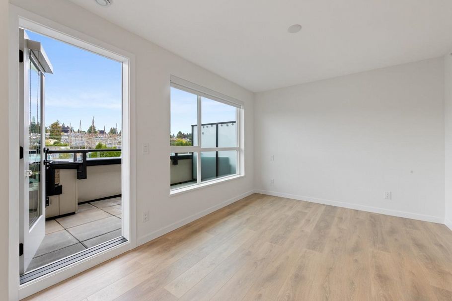 2 533 E 3rd Street North Vancouver, BC - 13