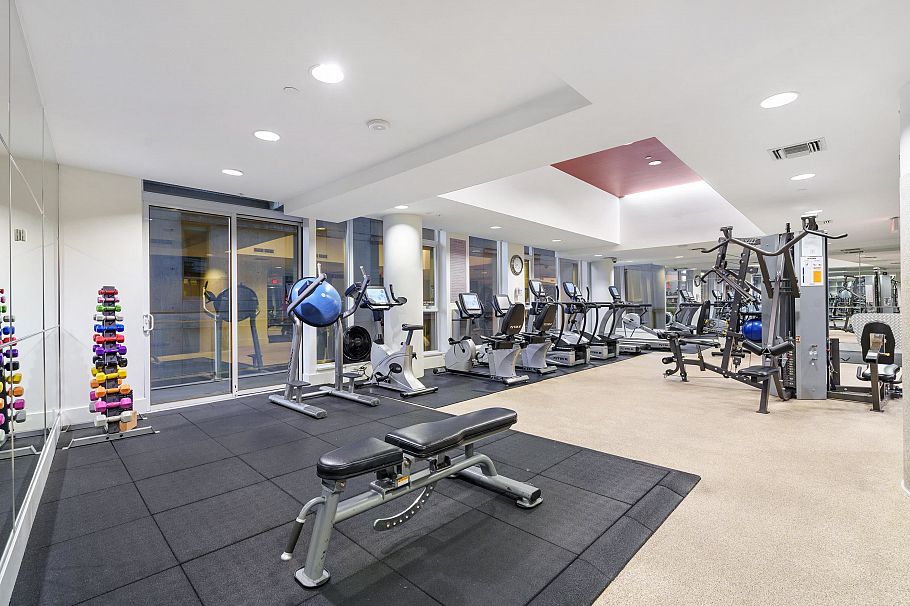 601 1499 W Pender Street Vancouver, BC - 29