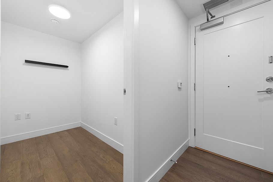 106 477 W 59th Avenue Vancouver, BC - 15