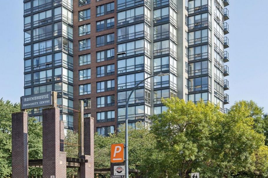 15D 139 Drake Street Vancouver, BC - 30