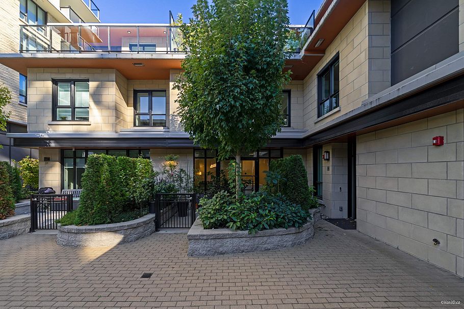 5336 University Boulevard Vancouver, BC - 2
