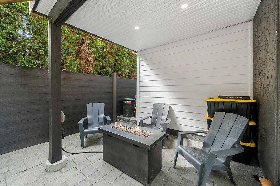 1430 Draycott Road North Vancouver, BC - 28