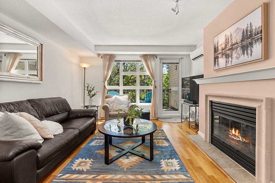308 2161 W 12th Avenue Vancouver, BC - 1