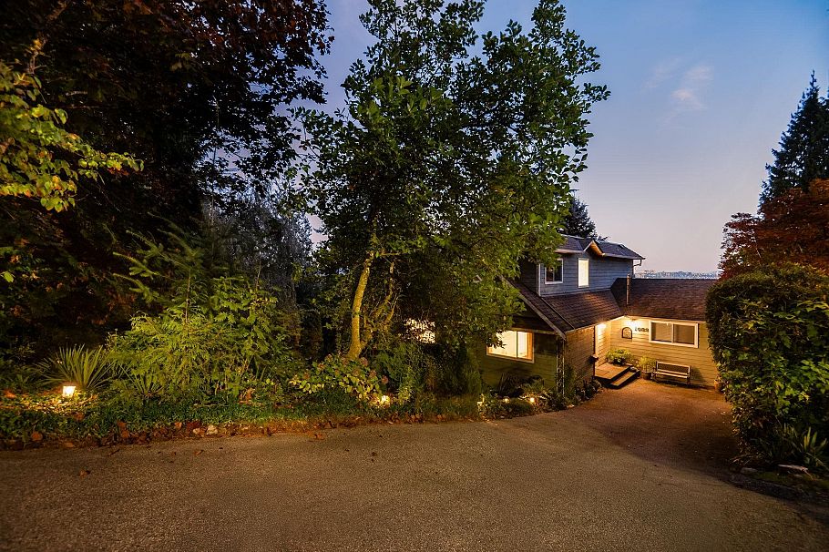1089 Kilmer Road North Vancouver, BC - 35