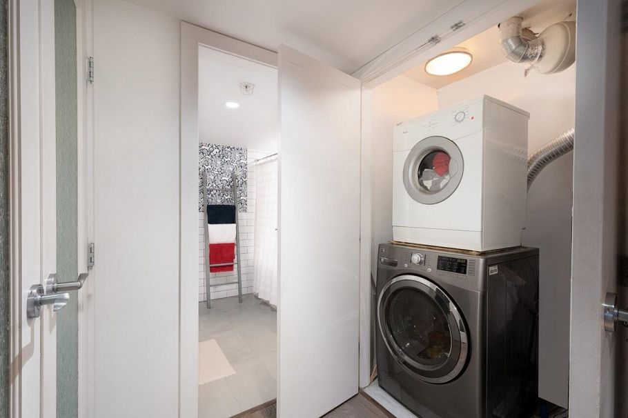 308 683 W Victoria Park North Vancouver, BC - 29