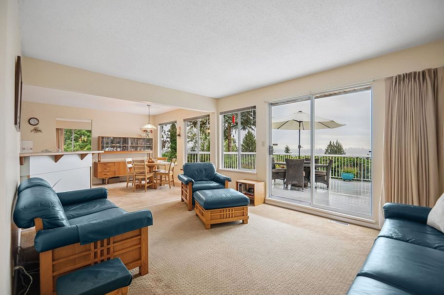 1089 Kilmer Road North Vancouver, BC - 12