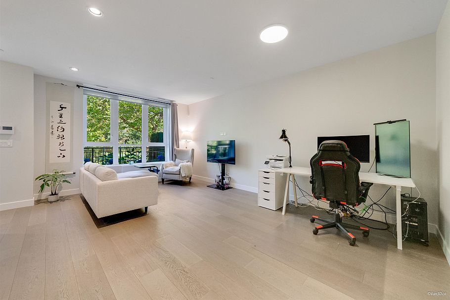 5336 University Boulevard Vancouver, BC - 4