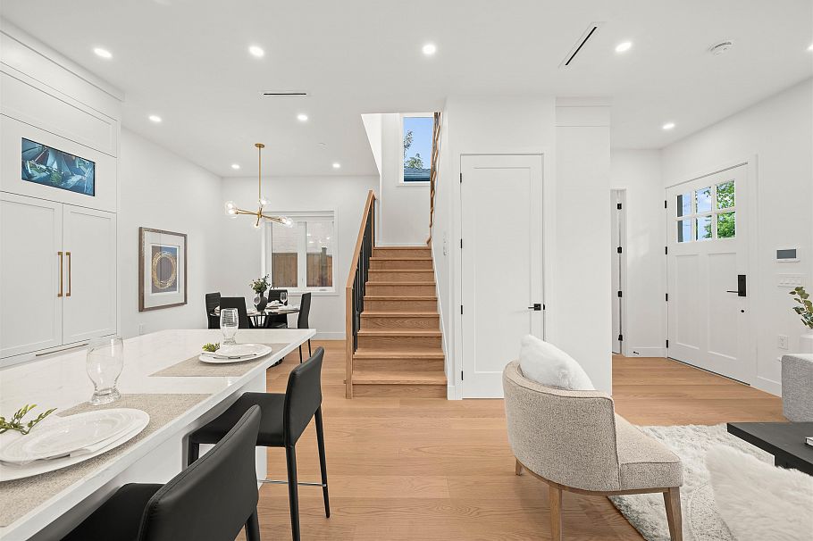 1 312 E 40th Avenue Vancouver, BC - 12