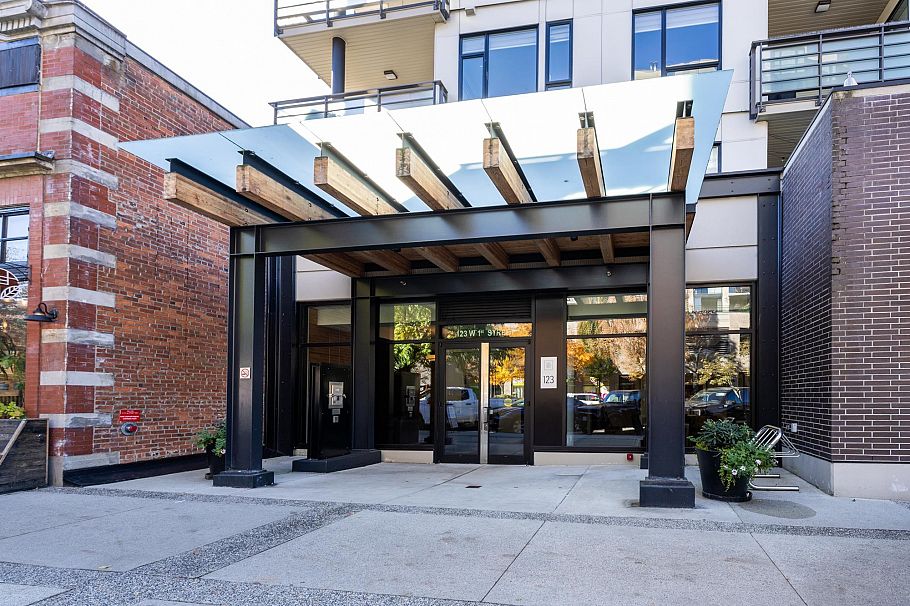 312 123 W 1st Street North Vancouver, BC - 39