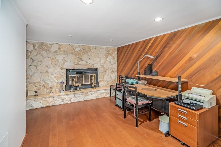 1735 W 62nd Avenue Vancouver, BC - 33