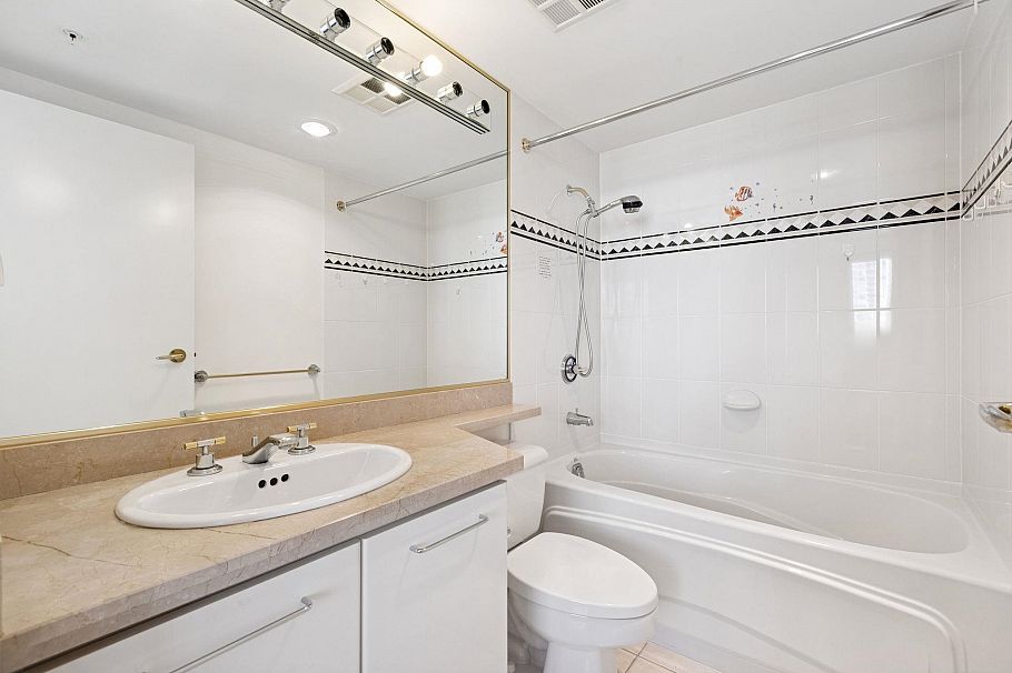 15D 139 Drake Street Vancouver, BC - 20