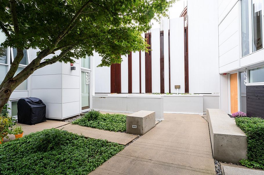 2208 Willow Street Vancouver, BC - 4