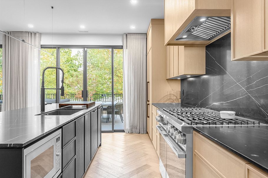 5938 Elm Street Vancouver, BC - 19