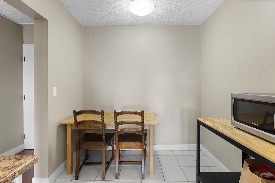 337 340 W 3rd Street North Vancouver, BC - 15