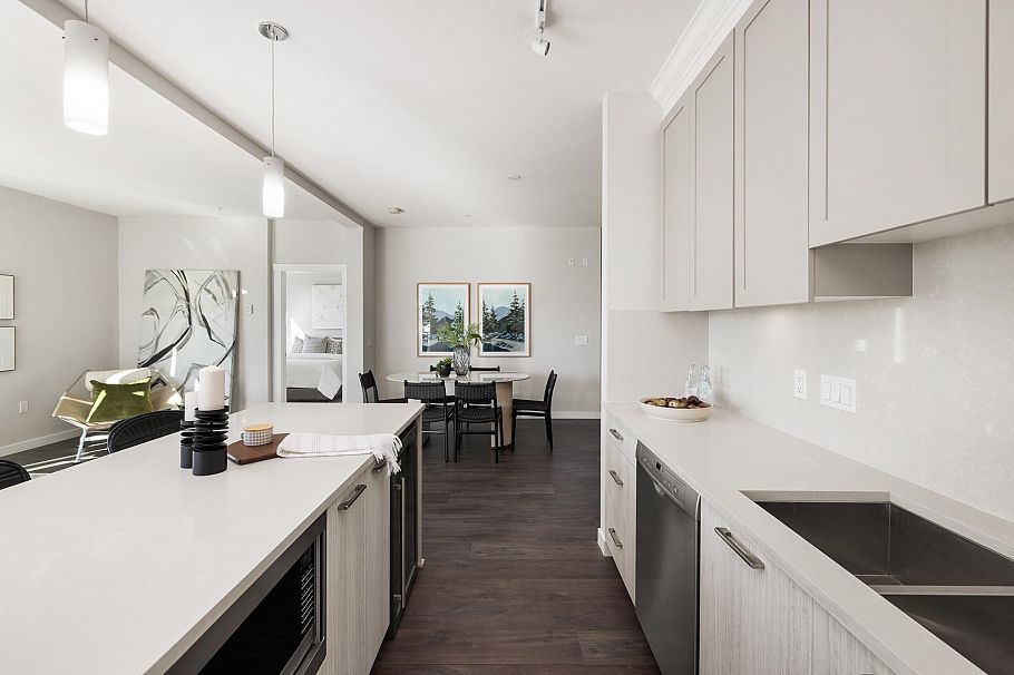 312 123 W 1st Street North Vancouver, BC - 21