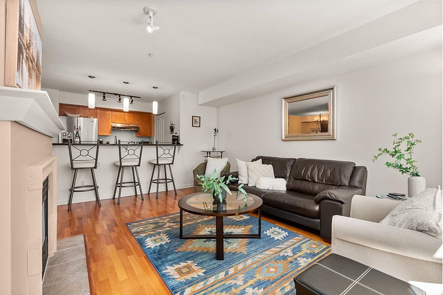 308 2161 W 12th Avenue Vancouver, BC - 5