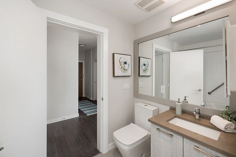 312 123 W 1st Street North Vancouver, BC - 22