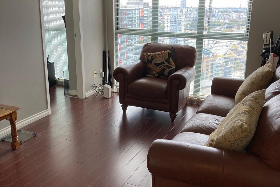 2402 1188 Howe Street Vancouver, BC - 3