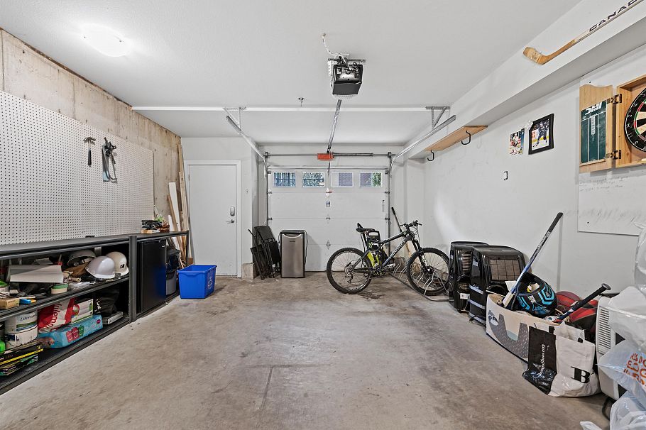 207 2135 Heritage Park Lane North Vancouver, BC - 31