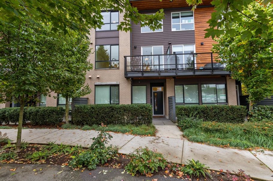 2 533 E 3rd Street North Vancouver, BC - 25