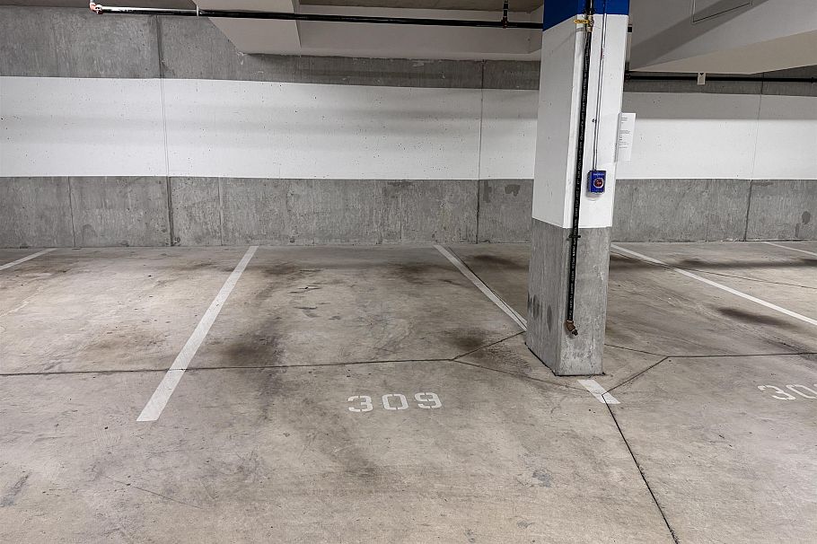 102 5687 Gray Avenue Vancouver, BC - 9