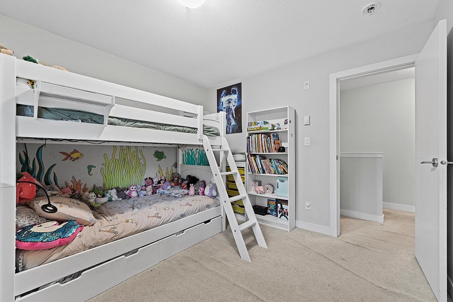 207 2135 Heritage Park Lane North Vancouver, BC - 21