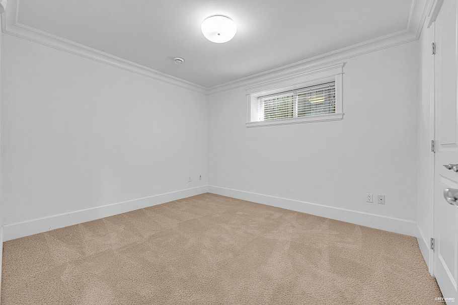 3477 W 20th Avenue Vancouver, BC - 29