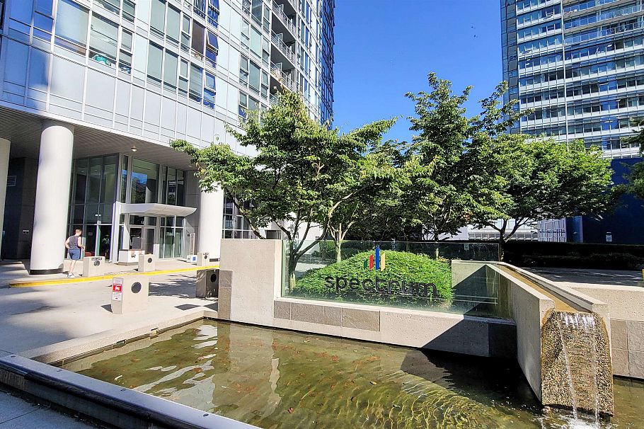 2506 111 W Georgia Street Vancouver, BC - 23