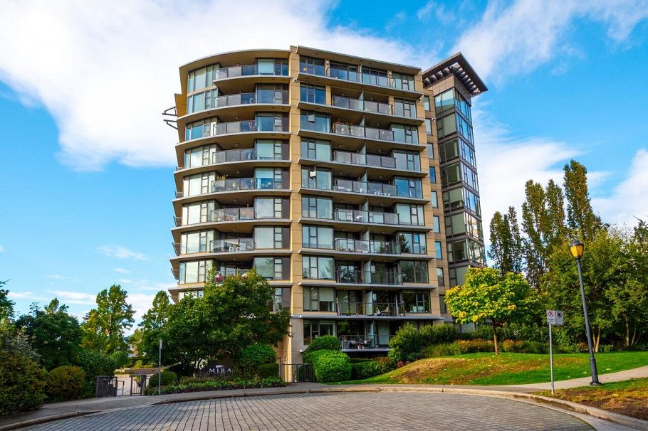 308 683 W Victoria Park North Vancouver, BC - 35