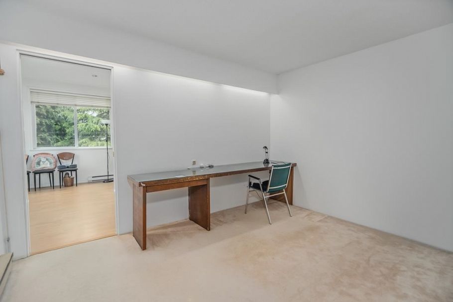 1735 W 62nd Avenue Vancouver, BC - 24