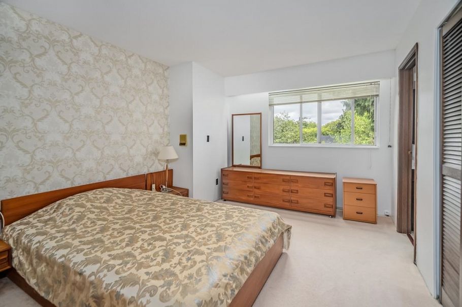 1735 W 62nd Avenue Vancouver, BC - 28