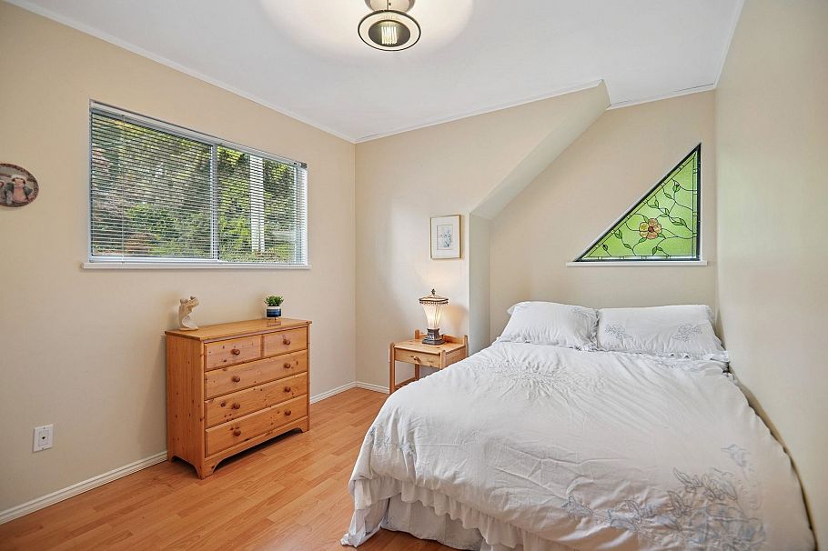 1089 Kilmer Road North Vancouver, BC - 23