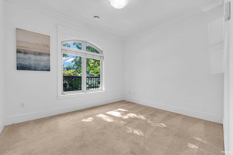 3477 W 20th Avenue Vancouver, BC - 20