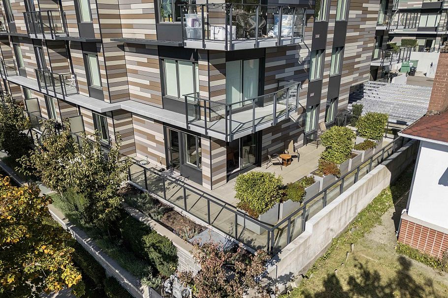 106 477 W 59th Avenue Vancouver, BC - 31