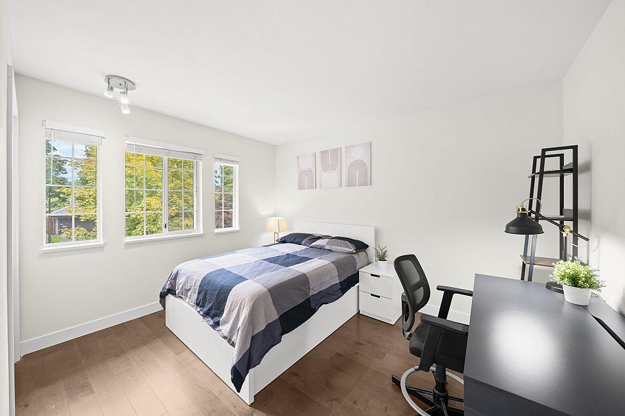 860 Ruckle Court North Vancouver, BC - 23