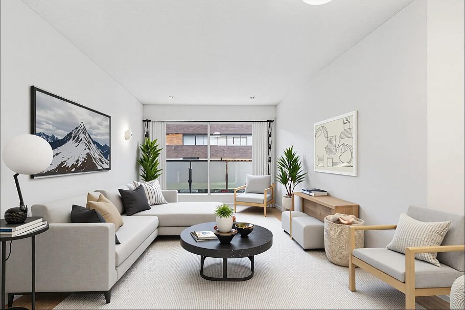 306 212 Forbes Avenue North Vancouver, BC - 1