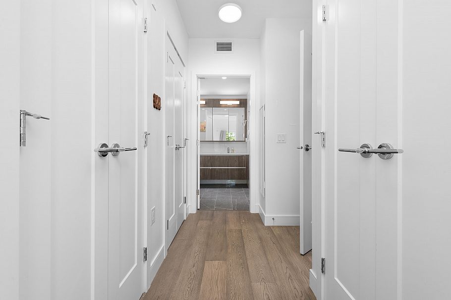 106 477 W 59th Avenue Vancouver, BC - 19