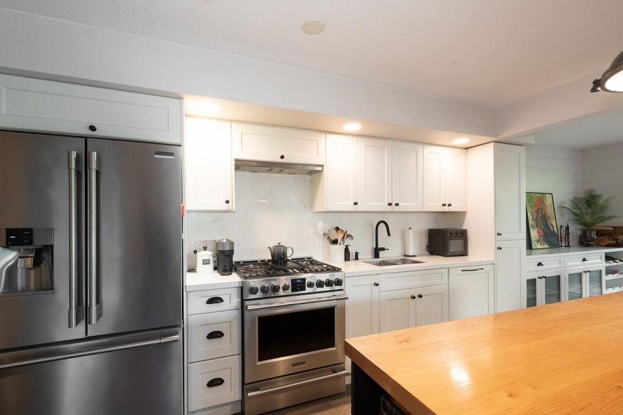 308 683 W Victoria Park North Vancouver, BC - 12