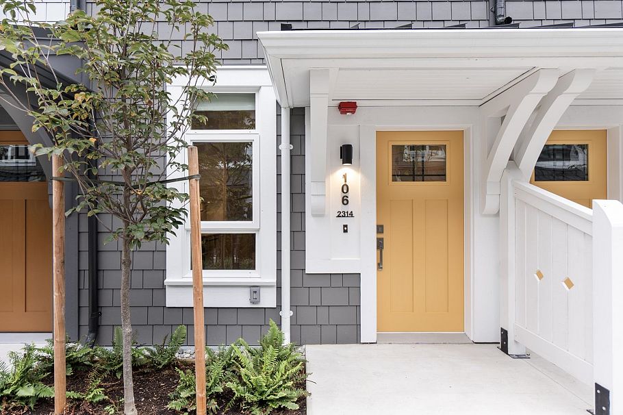 106 2320 Emery Court North Vancouver, BC - 1