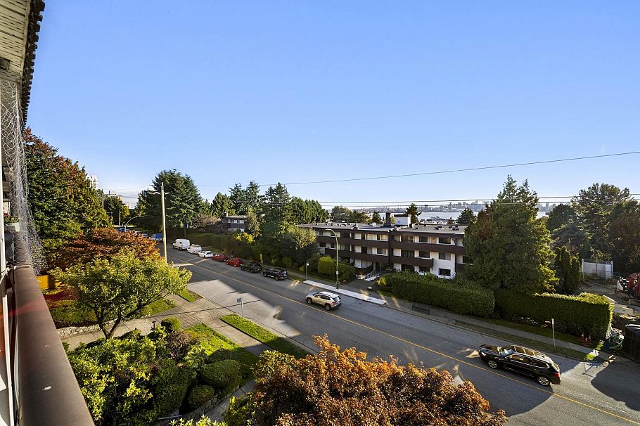 337 340 W 3rd Street North Vancouver, BC - 25