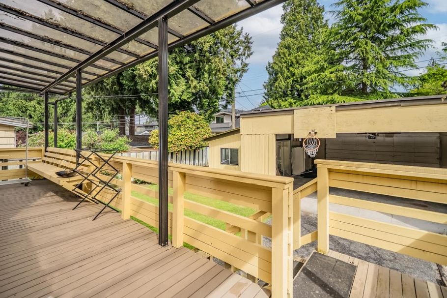 1735 W 62nd Avenue Vancouver, BC - 4