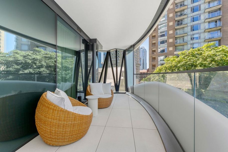 2406 1033 Nelson Street Vancouver, BC - 27