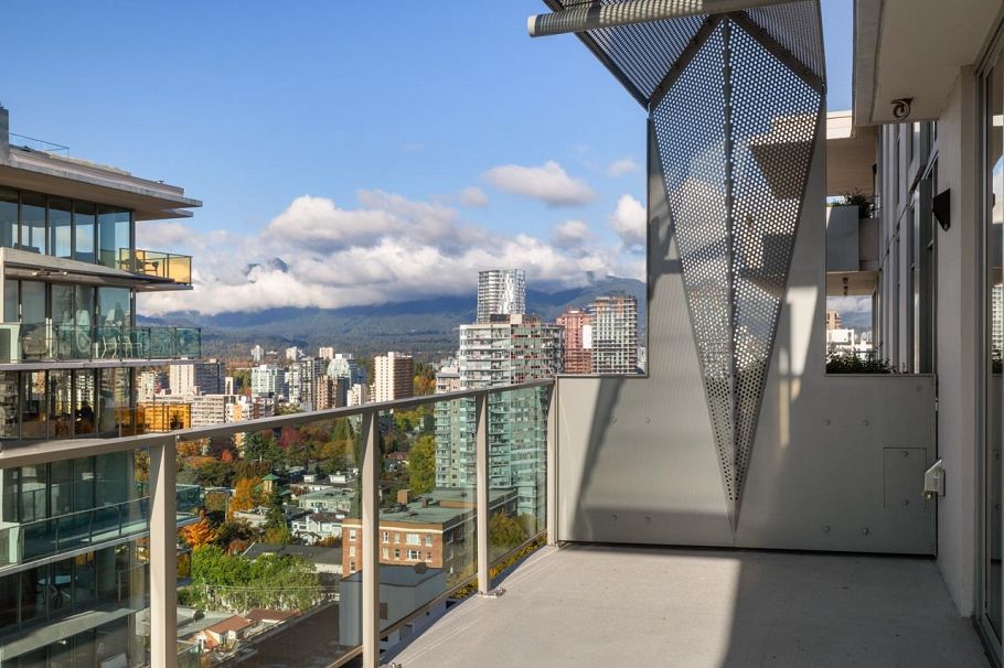 1704 1365 Davie Street Vancouver, BC - 32