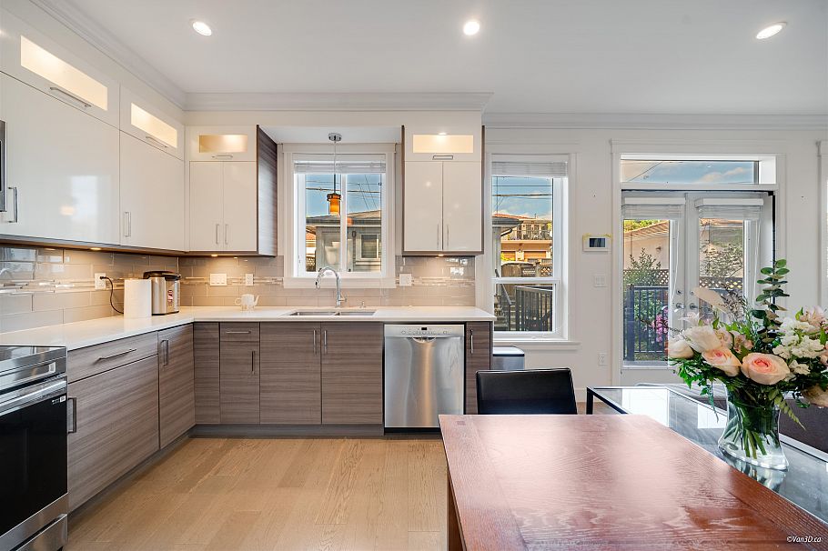 5319 Chambers Street Vancouver, BC - 10