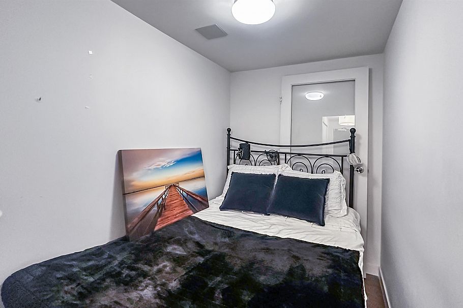 616 610 Granville Street Vancouver, BC - 13